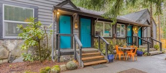 Modern Conveniences, Rustic Charm - Mt Air Unit 12