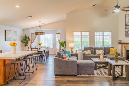 Valverde Oasis - 4BD Getaway near town center