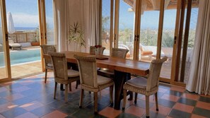 Panoramic House, 2 Bedrooms, Sea View | Dining room