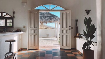 Fachada de la propiedad