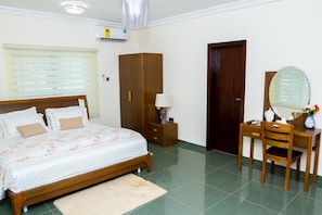 Premium bedding, down comforters, free WiFi