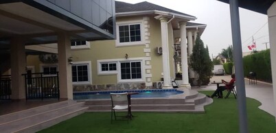 Fokuzzy Lodge