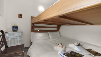 1 chambre, Wi-Fi gratuit, draps fournis