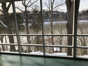 Property grounds - My Old KY Lakehouse - Next to Burnside Marina on Lake Cumberland. 5,000+sf. (Burnside)