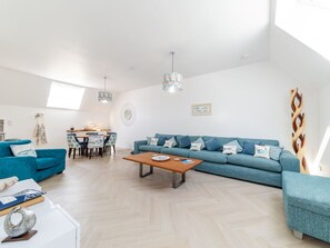 TV - Sun Trap by Interhome (Newquay)