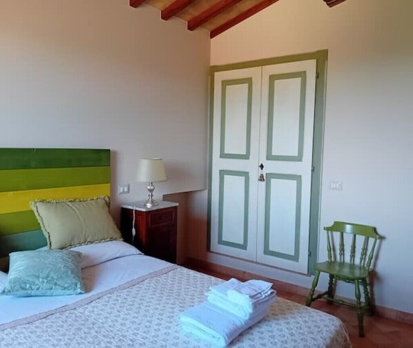 3 Schlafzimmer, Bügeleisen/Bügelbrett, WLAN, Bettwäsche