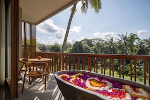 Suite Room Jungle View | View from room - Unagi Wooden Villa by Emana (Ubud)