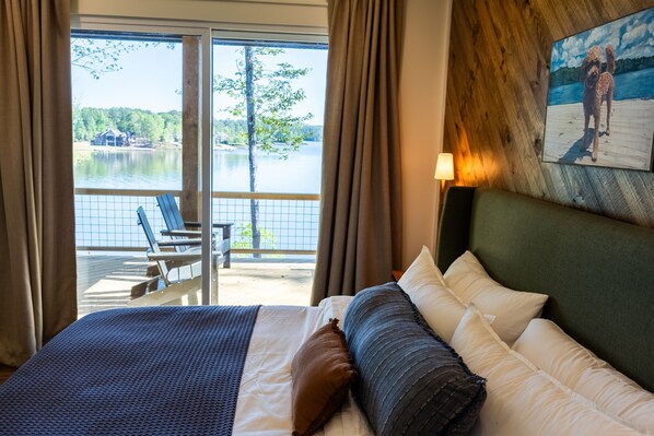 6 makuuhuonetta, työpöytä, silitysrauta/-lauta, Wi-Fi