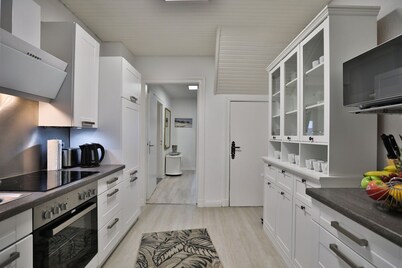 Nautic Lounge 45 - Charmante Doppelhaushälfte für 8 Personen Direkt am Wasser