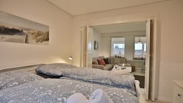 4 Schlafzimmer, Bügeleisen/Bügelbrett, WLAN