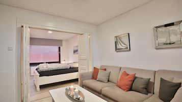 Fernseher, Stereoanlage