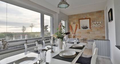 Nautic Lounge 45 - Charmante Doppelhaushälfte für 8 Personen Direkt am Wasser