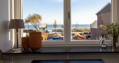 Nautic Lounge - Sea View - Meerblick-Ferienwohnung: Ideal am Strand von
