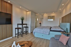 1 habitación, tabla de planchar con plancha y wifi 