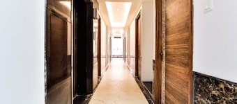 OYO Capital O Maurya Inn