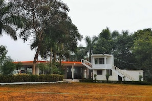 Fachada da propriedade