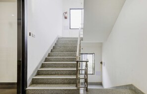 Lobby - Super Capital O The Apple Tree (Guwahati)