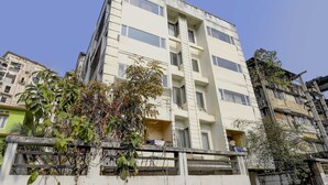 Unclassified image, 4 of 37, button - Super Capital O The Apple Tree (Guwahati)