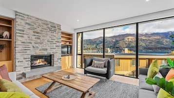 TV, fireplace, stereo, offices