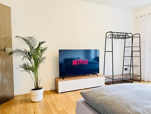 3 bedrooms, iron/ironing board, free WiFi, bed sheets - Apartment 'Terrace with a View' with Private Terrace and Wi-Fi (Biedenkopf)