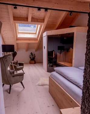 3 chambres, fer et planche à repasser, Wi-Fi gratuit, draps fournis