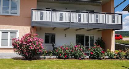 Holiday Apartment "Breit - Kirchdorf" with Mountain View, Private Terrace & Wi-Fi