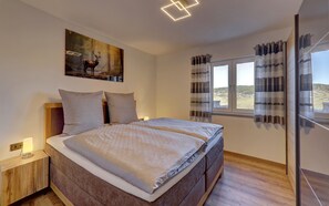 3 habitaciones, tabla de planchar con plancha y wifi gratis 