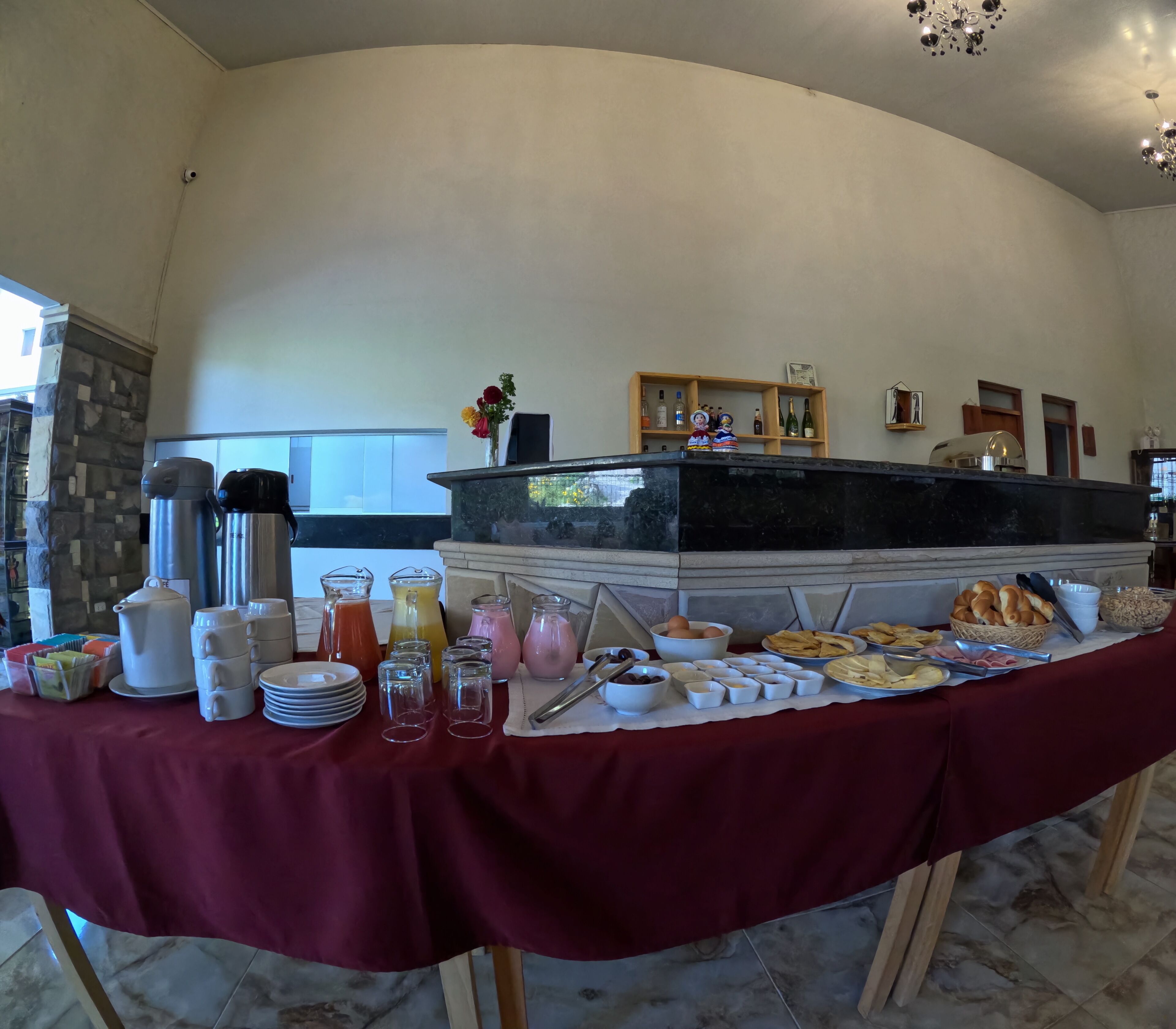 Petit déjeuner buffet compris tous les jours