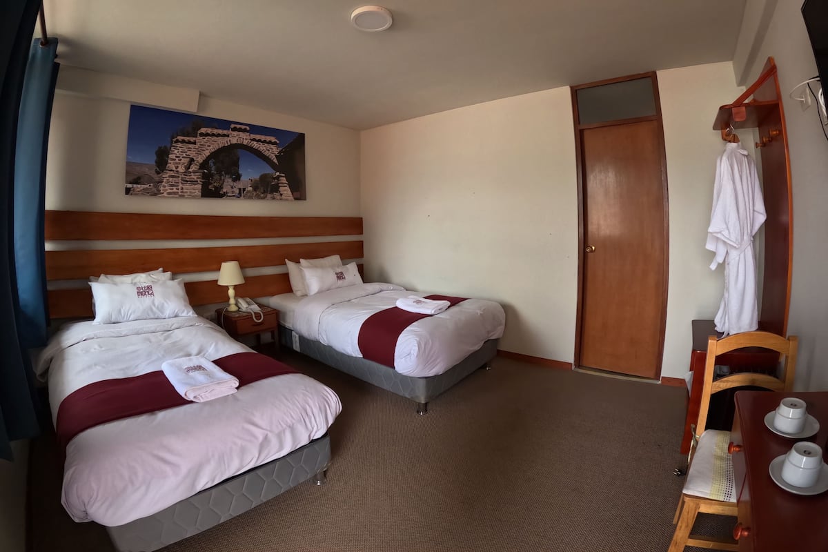 Zweibettzimmer, eigenes Bad