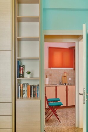 Interior - Το διαμέρισμα της Venia Kallimarmaro και η περιοχή Ζάππειο

 (Athina)