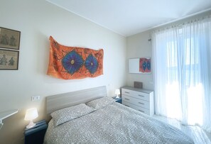 1 bedroom, iron/ironing board, WiFi