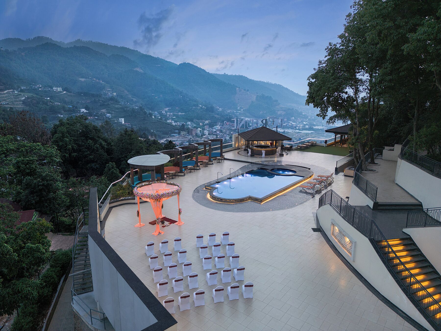Piscina all'aperto