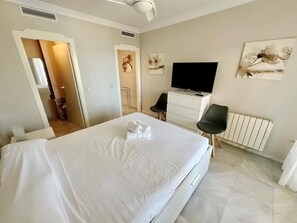 3 bedrooms, free WiFi, bed sheets