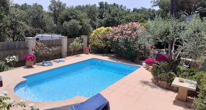 Belle Villa ClassĂ©e 3 Ătoiles de 140 m2 Avec Piscine PrivĂ©e