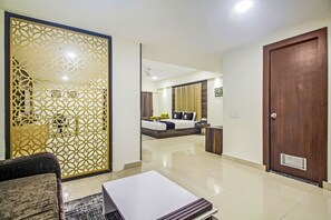 デラックス ダブルまたはツインルーム | WiFi (無料)