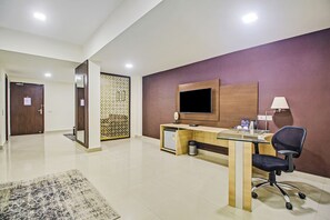 Free WiFi - Super Townhouse OAK Indeedcare Hotel (Barasat)
