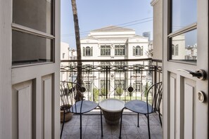 Apartment, Balcony | Balcony - Bauhaus Artistic Haven by Sea N' Rent (Tel Aviv)
