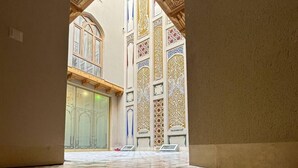 Fassade der Unterkunft – Abend/Nacht