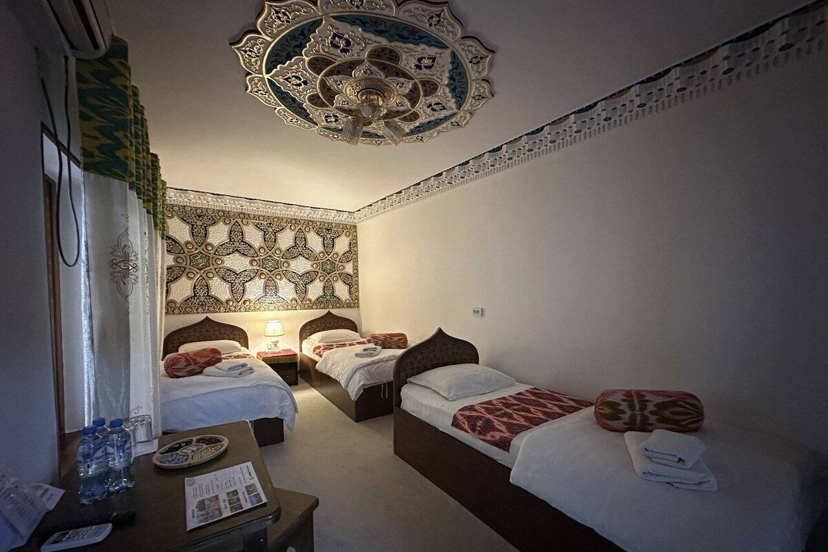 Comfort Room | Premium bedding, down comforters, memory foam beds, in-room safe