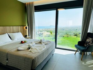 Villa, 4 Bedrooms, Private Pool, Garden View | 4 bedrooms - Skyline Serenity Villa 10pl 4bd 3ba .3min To Beach (Platanias)