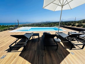 Villa - 4 soveværelser - privat pool - udsigt til have | Pool | Udendørs pool