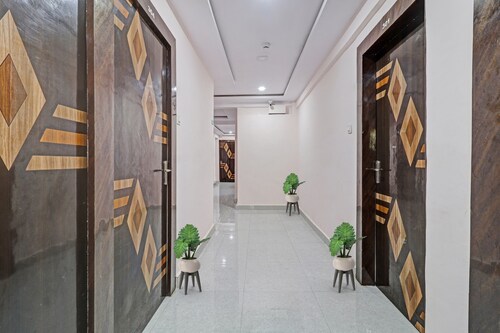 Collection 89074 O Ananta Lodging