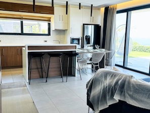 Villa, 4 Bedrooms, Private Pool, Garden View | Interior - Ocean Crest Villa 10pl 4bd 3ba. 3min To Beach (Platanias)