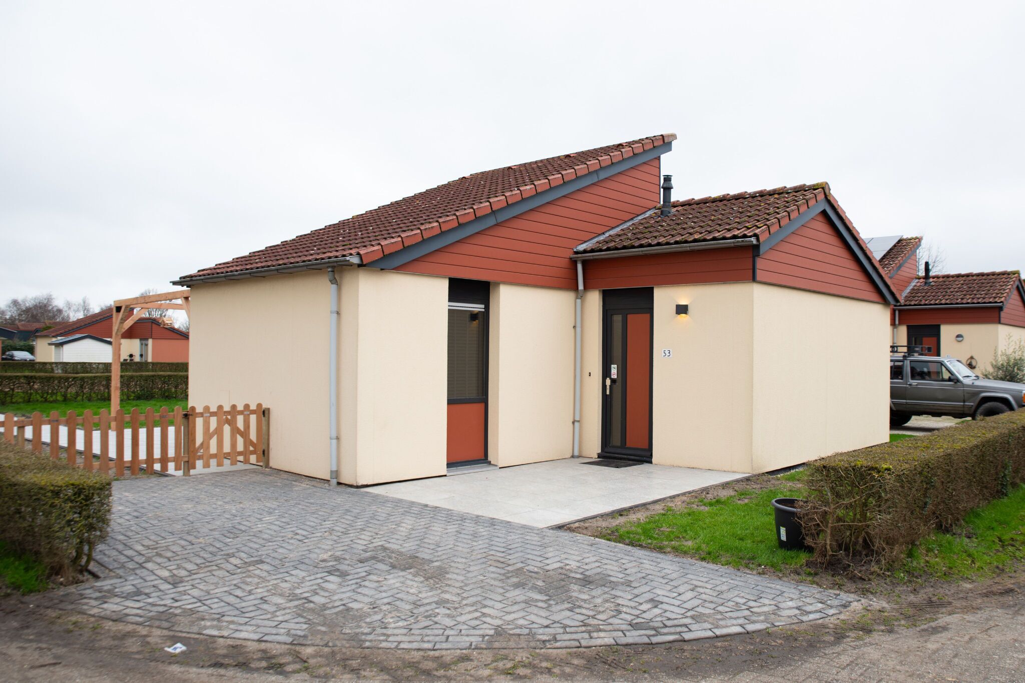 Luxury bungalow for 6 people