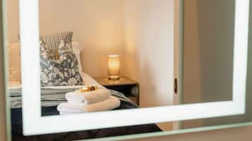 1 chambre, fer et planche à repasser, lit parapluie, Wi-Fi