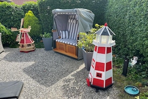 Property grounds - Holiday home Gomann Comfortable holiday residence (Dornum- Neßmersiel, Deutschland)
