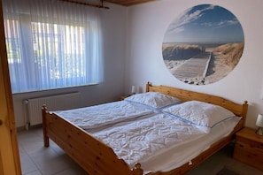 2 bedrooms, iron/ironing board, free WiFi - Holiday home Gomann Comfortable holiday residence (Dornum- Neßmersiel, Deutschland)