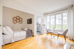 Strygejern/strygebræt, Wi-Fi, sengetøj