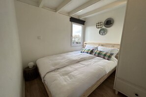 3 habitaciones, tabla de planchar con plancha y wifi gratis 