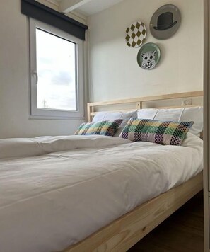 3 chambres, fer et planche à repasser, Wi-Fi gratuit